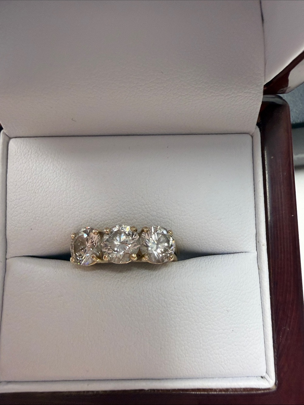 Classic Three-Stone Round Cut moissanite 14K ring